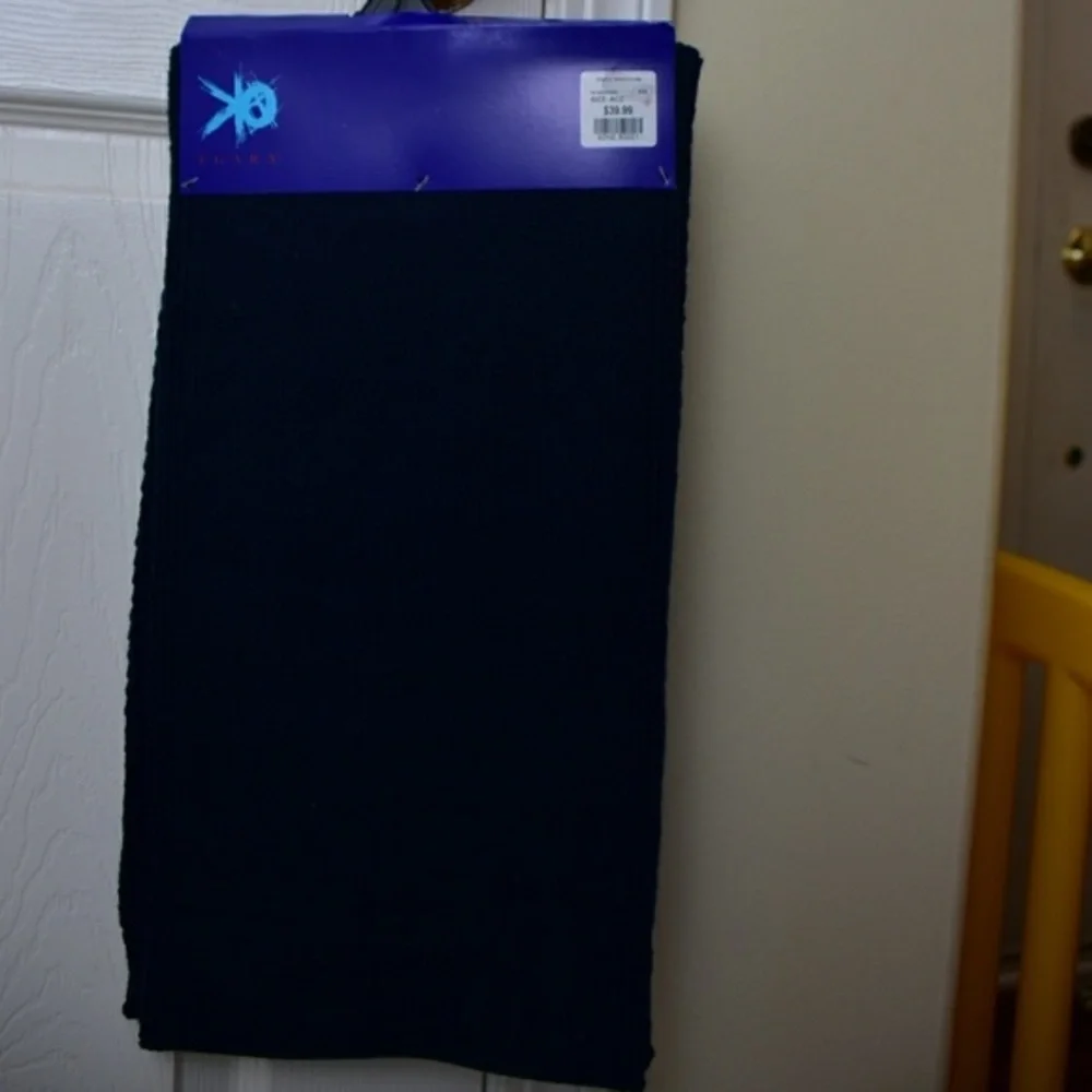 Egara Navy Blue Scarf and‎ Hat